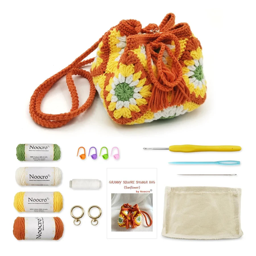 Kit per borsa all'uncinetto a quadrati granny con girasoli color arancio ruggine e relativo contenuto