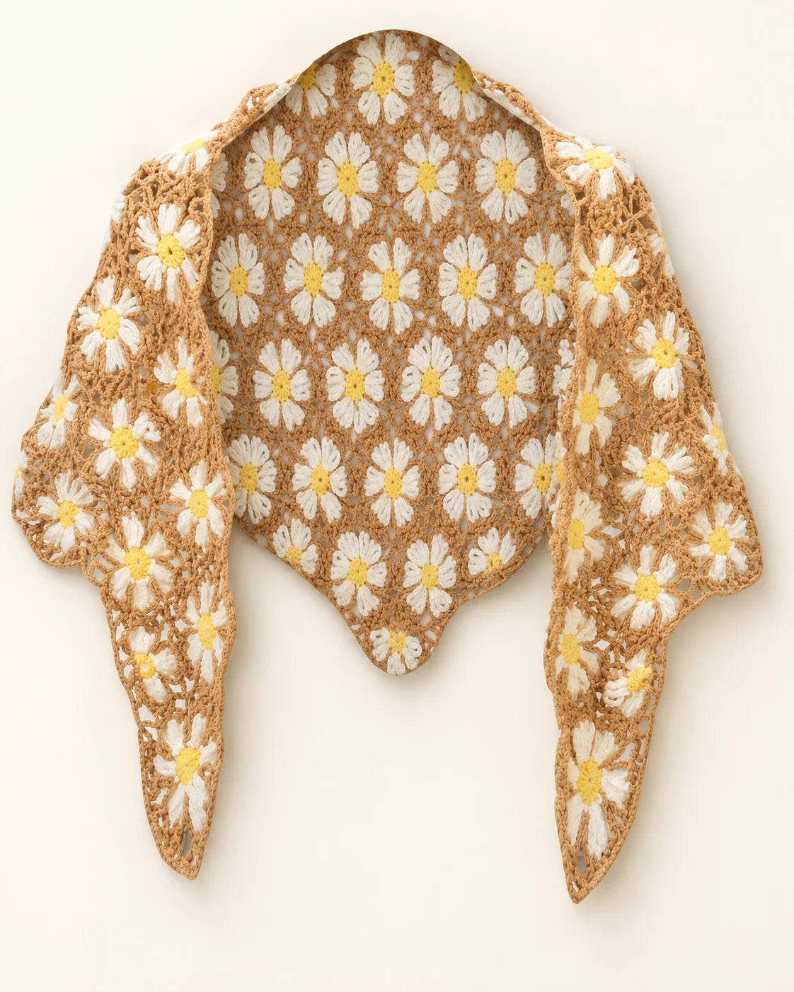 Floral daisy crochet shawl formed from joined flower motifs